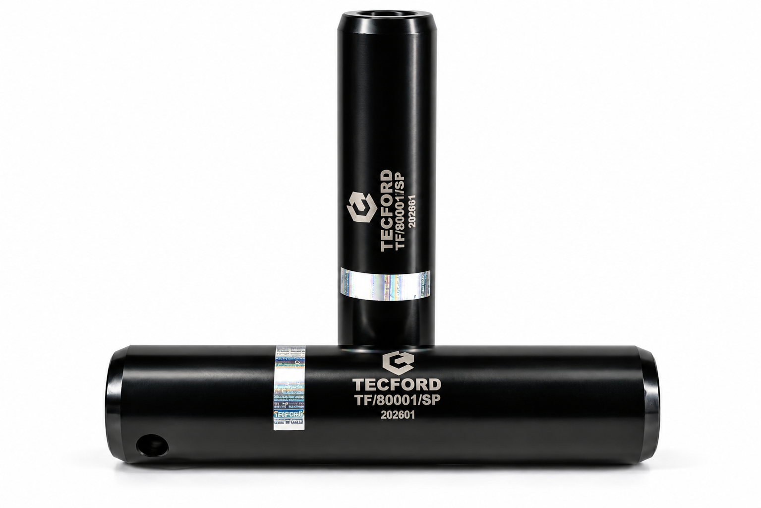 PIVOT PIN – Features specialized Cathodic Electro-Deposition coating to help prevent rust.